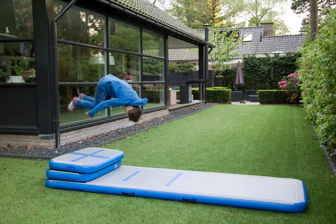 gymnastic mats for home